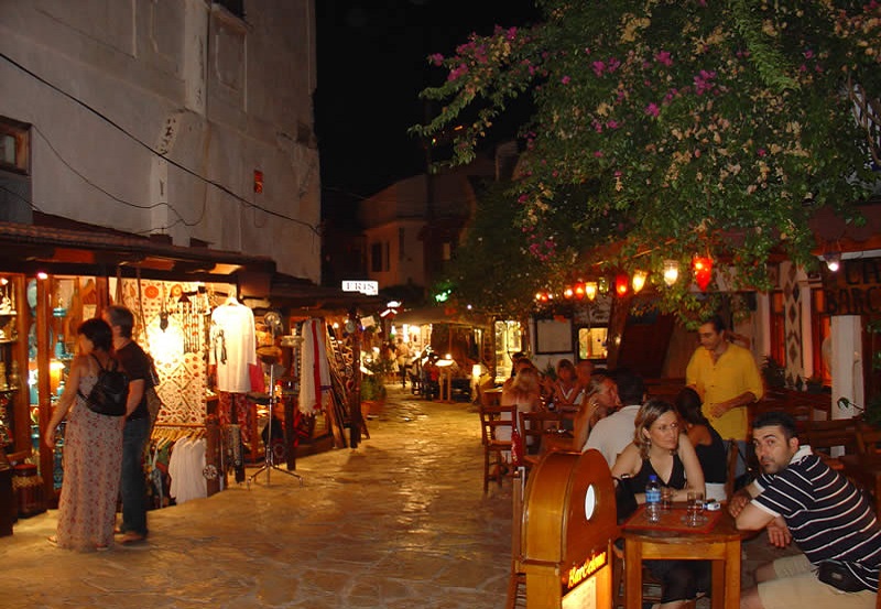 Evening Dining & Shopping in Kaş Old Town